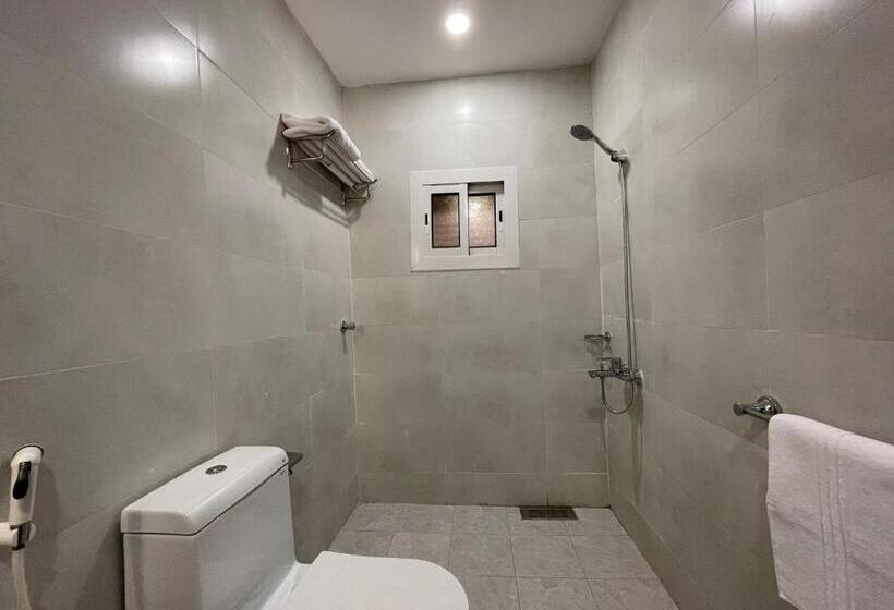 Люкс 2 Спальни, روشن الماسي للشقق المخدومة