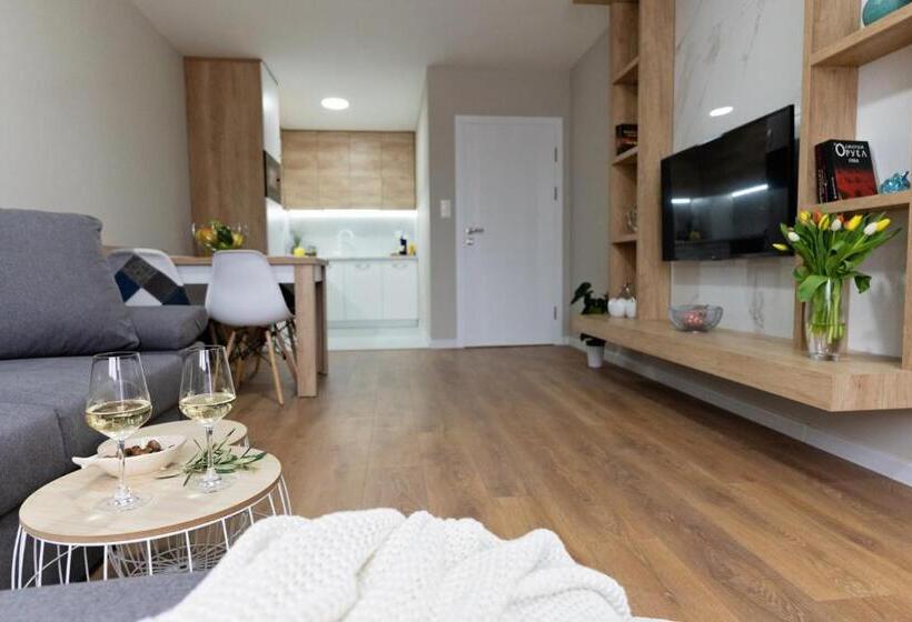 带1个卧室带泳池的公寓, Burgas Beach Resort 2 Apartments