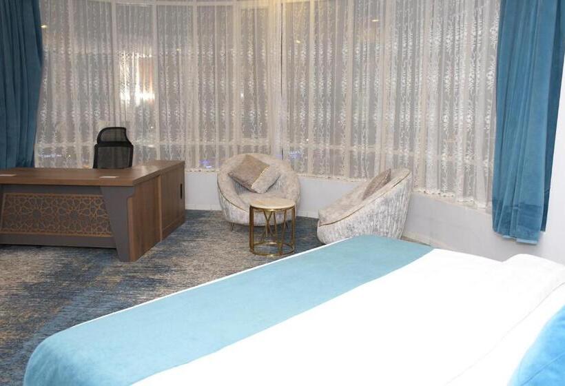 エクゼクティブスイート, Areen Airport