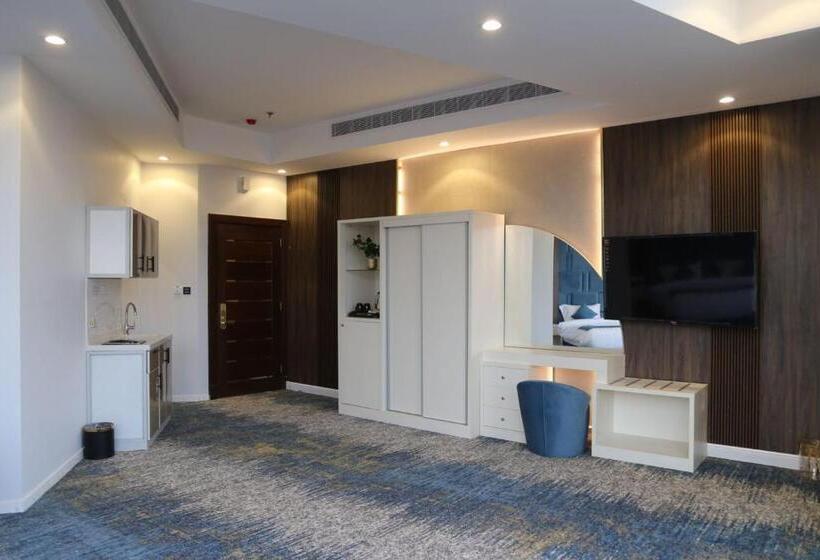 エクゼクティブスイート, Areen Airport