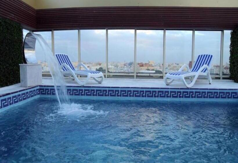 スタンダードルーム, Areen Airport