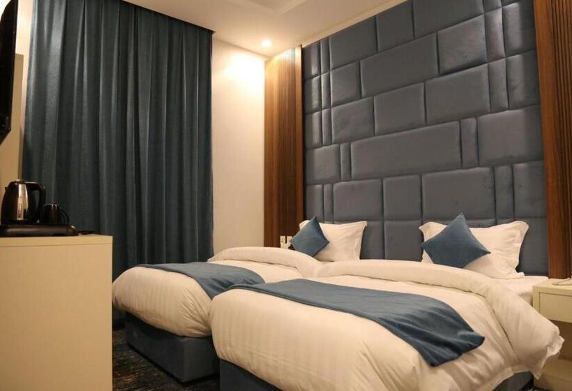 スタンダードルーム, Areen Airport