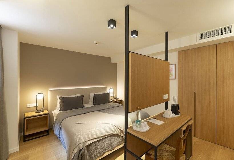 غرفة قياسية, Can Cirera