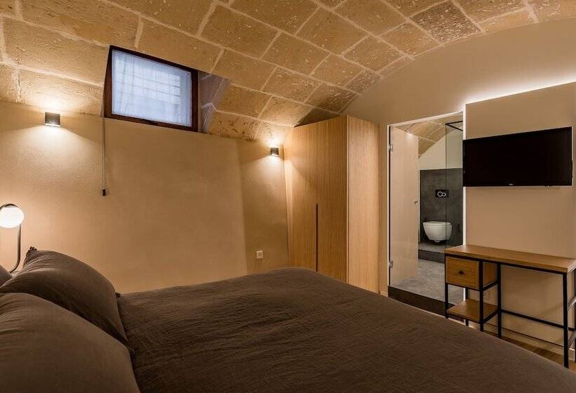 غرفة قياسية, Can Cirera