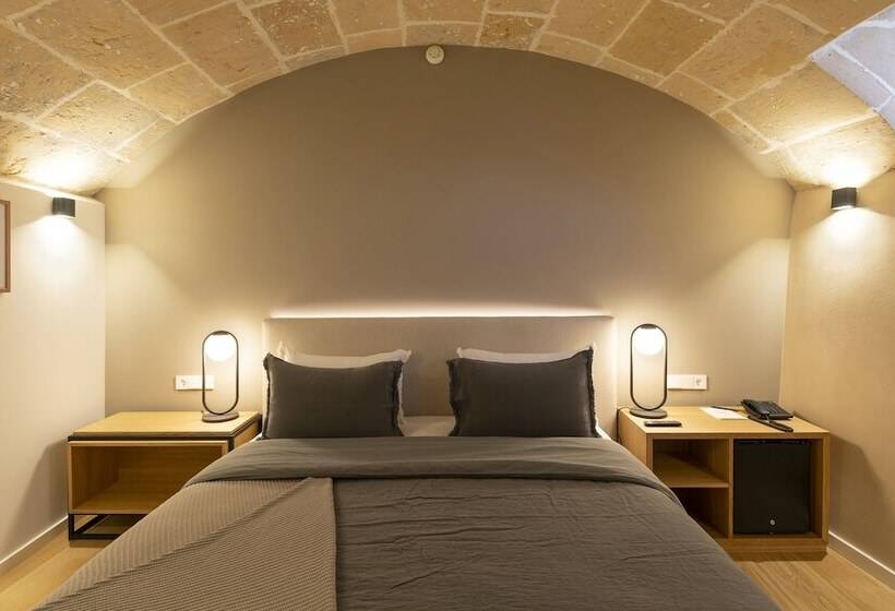 غرفة قياسية, Can Cirera