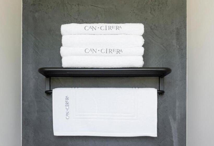 غرفة قياسية, Can Cirera