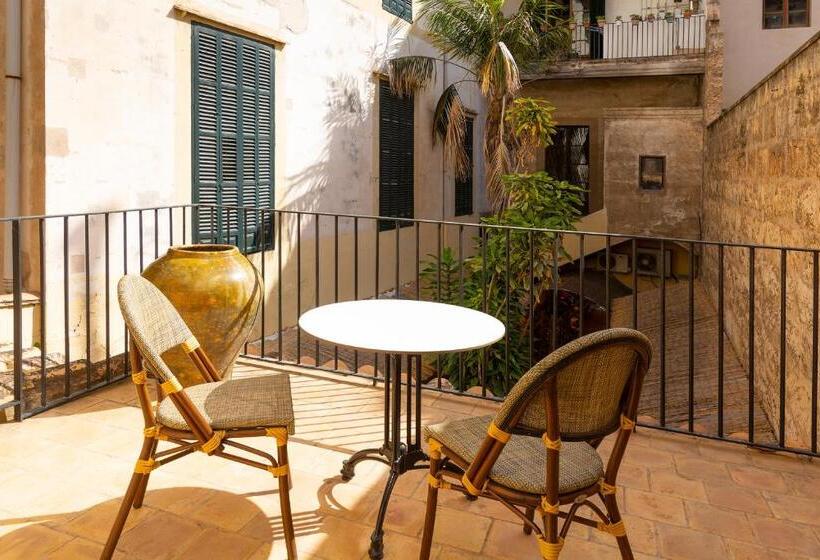 جناح مزود بتراس, Can Cirera