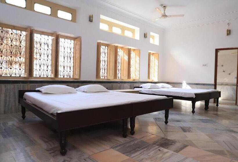 家庭间, The Brahma Space