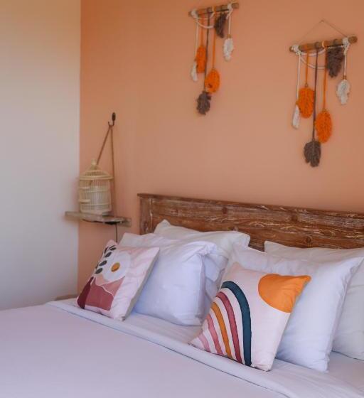 발코니 디럭스 룸, The Spare Bali