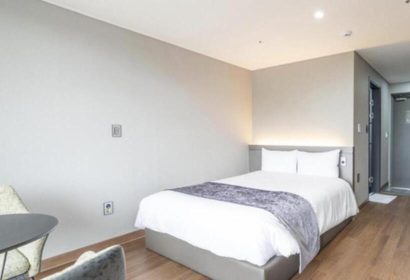 Номер Deluxe, Sanbangsan Hotel Formerly Primula