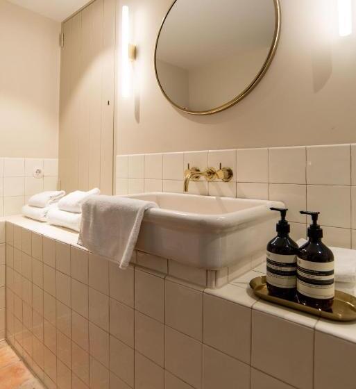 חדר דלוקס, De Bloemgracht