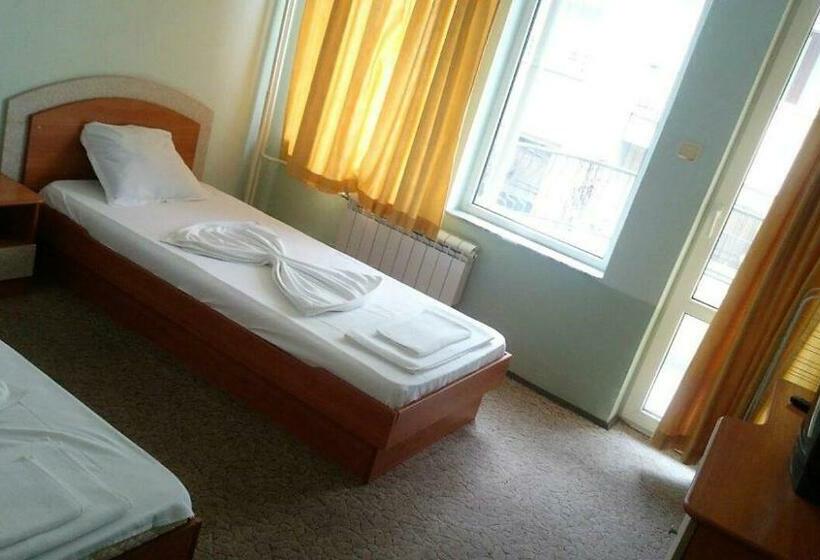 バルコニー付きスタンダードルーム, Guest House Elit