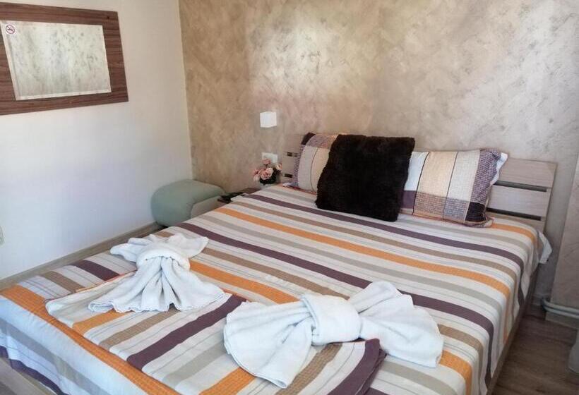 Семейный Номер, Guest House Juja