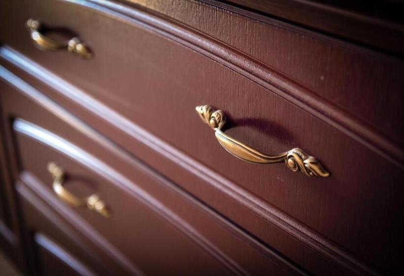 חדר דלוקס נוף לים, House Diona