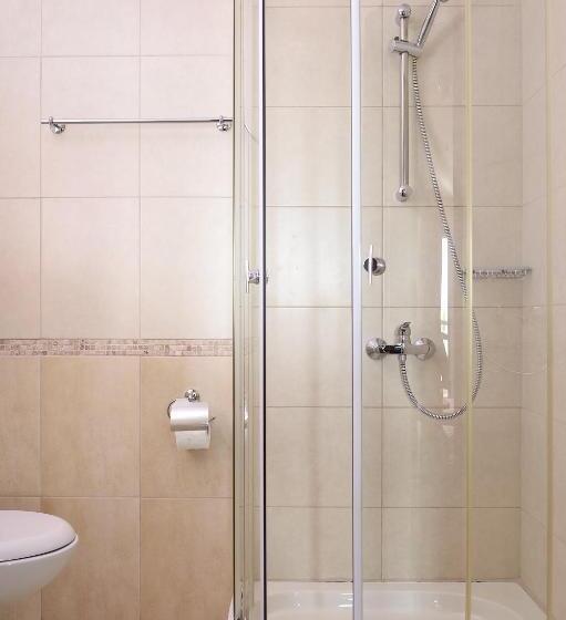 חדר דלוקס נוף לים, House Diona