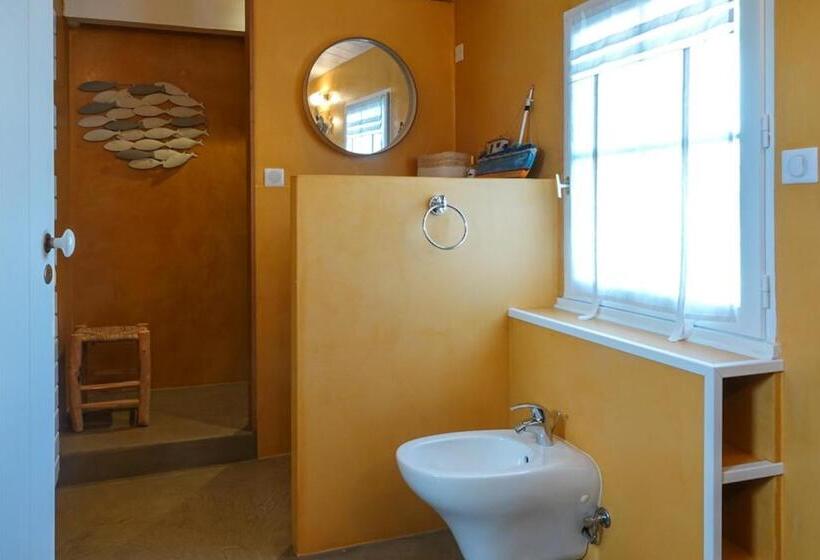 Номер Стандарт Вид на Сад, La Martinoise Garden