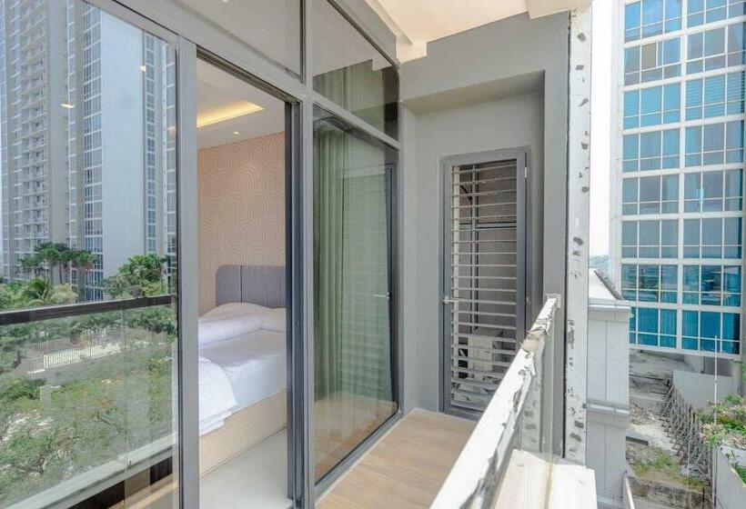 バルコニー付きスタンダードステューディオ, Emka Lodge Studio Room The Vertu Apartemen Ciputra World Surabaya