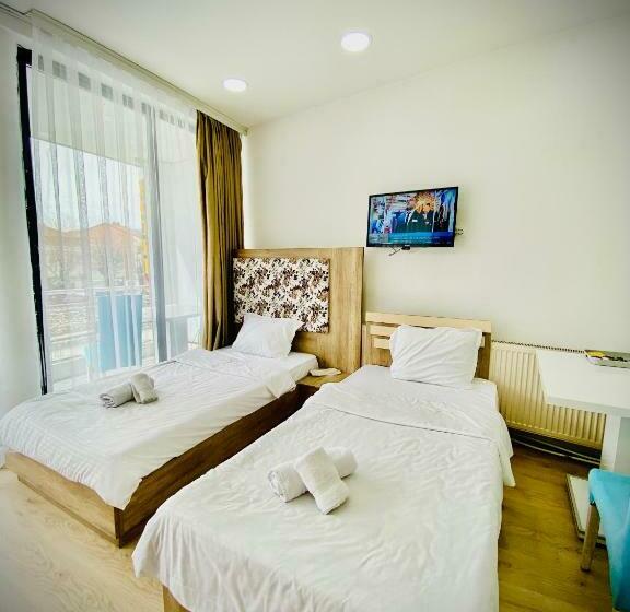 اتاق استاندارد یک نفره, Perla