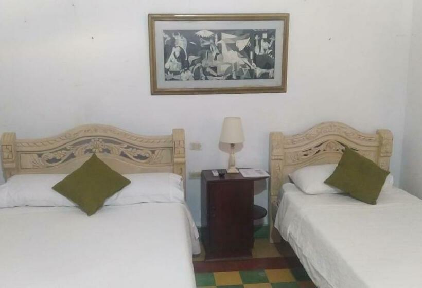 חדר קלאסי לארבעה, Casa Alicia Mompox