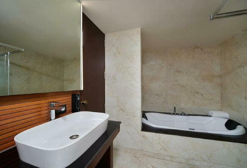 Президентский Люкс, Essentia Luxury Hotel Indore