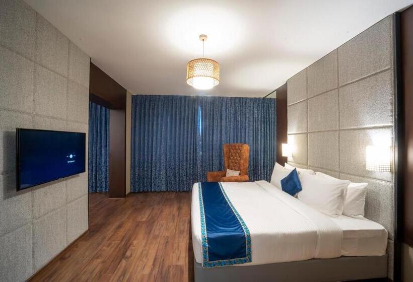 Президентский Люкс, Essentia Luxury Hotel Indore