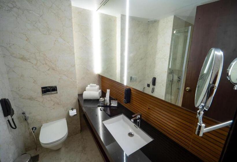Номер Deluxe, Essentia Luxury Hotel Indore