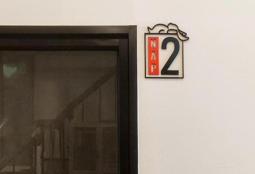 スタンダードルーム, Paknap Hostel