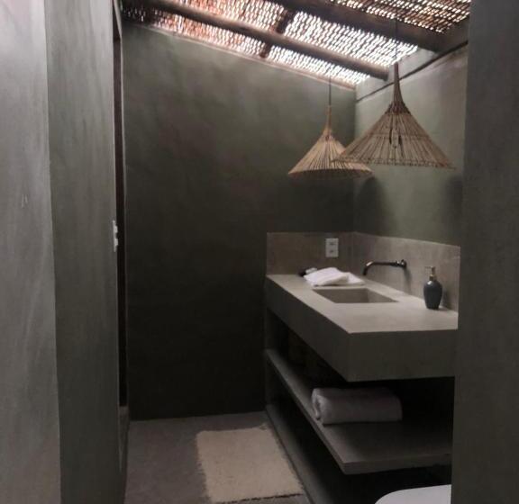 스탠다드 방갈로, Casa Das águas Trancoso