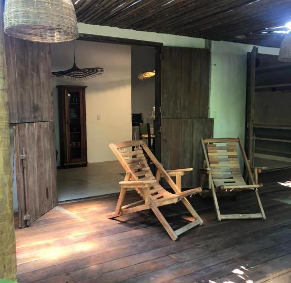 标准平房, Casa Das águas Trancoso