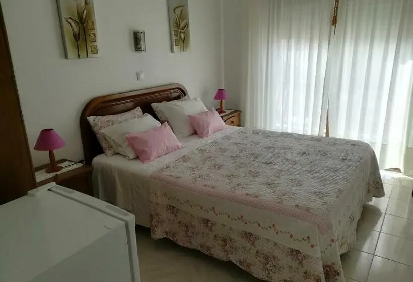 Habitación Estándar con Balcón, Casa Luar