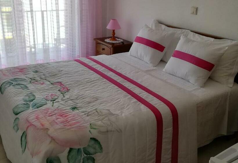 اتاق استاندارد با بالکن, Casa Luar