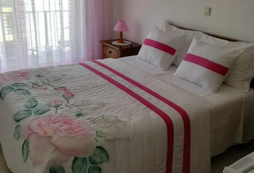 Habitación Estándar con Balcón, Casa Luar