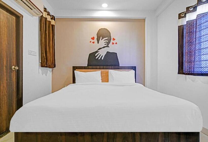 חדר סטנדרט, Collection O The Eternity