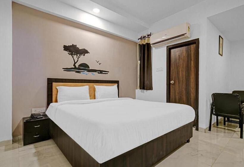 חדר סטנדרט, Collection O The Eternity