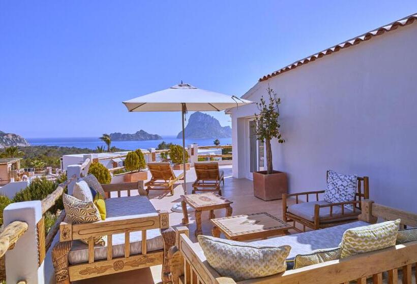 جناح ديلوكس مطل على البحر, Petunia Ibiza, A Beaumier