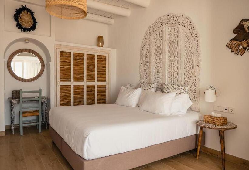 Люкс Deluxe Вид на Море, Petunia Ibiza, A Beaumier