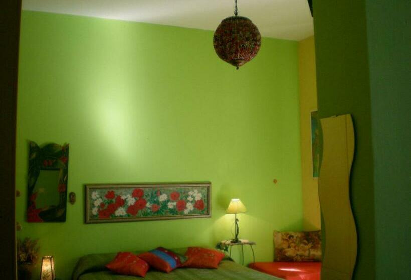 اتاق استاندارد با بالکن, Orizzonte B&b