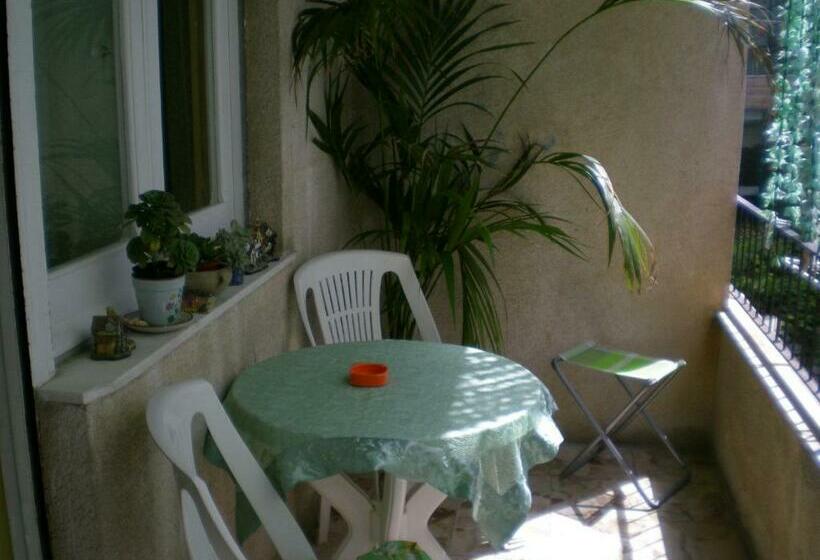 اتاق استاندارد با بالکن, Orizzonte B&b