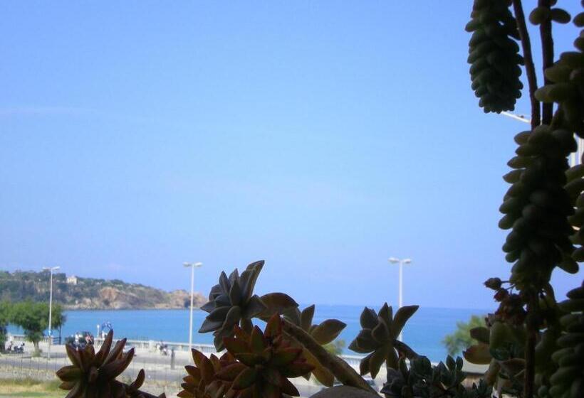 اتاق استاندارد با چشمانداز دریا, Orizzonte B&b