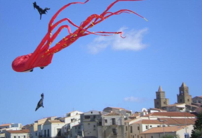 اتاق استاندارد با چشمانداز دریا, Orizzonte B&b