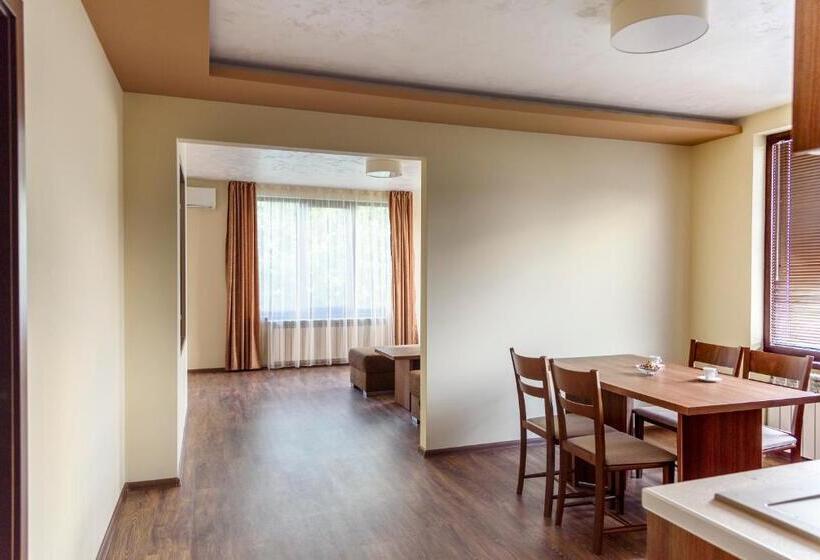 Апартаменты 1 Спальня, Gradina