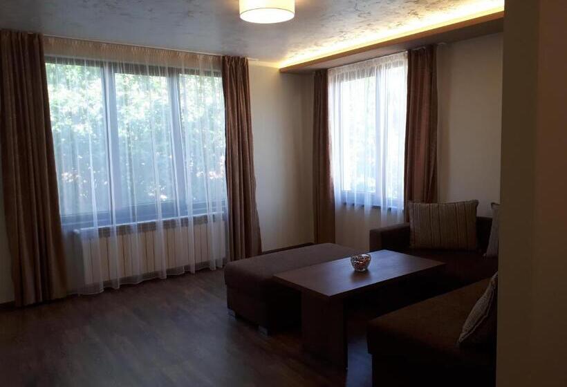 Апартаменты 1 Спальня, Gradina