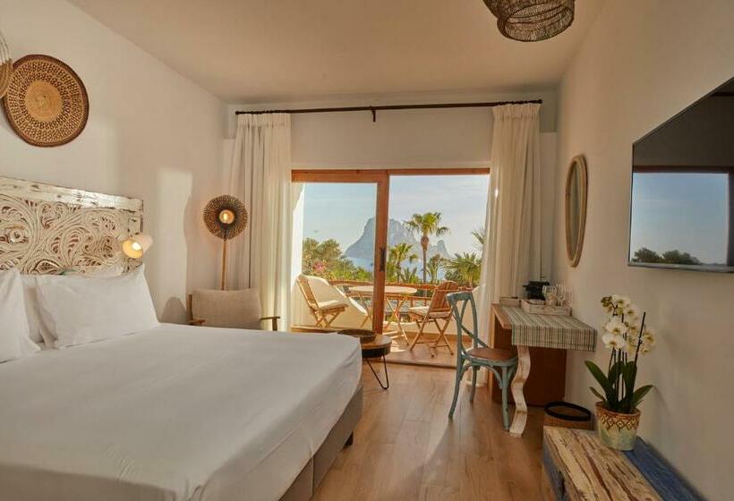 Номер Стандарт Вид на Море с Балконом, Petunia Ibiza, A Beaumier