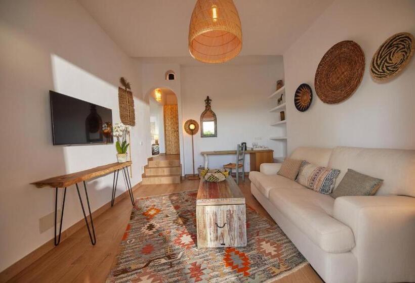 Полулюкс Нижний Этаж, Petunia Ibiza, A Beaumier