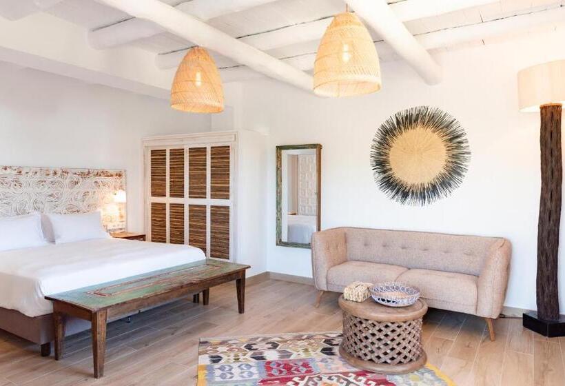 Полулюкс Нижний Этаж, Petunia Ibiza, A Beaumier