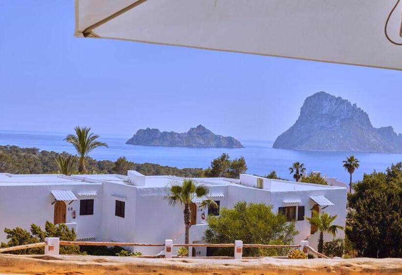 جناح ديلوكس مطل على البحر, Petunia Ibiza, A Beaumier