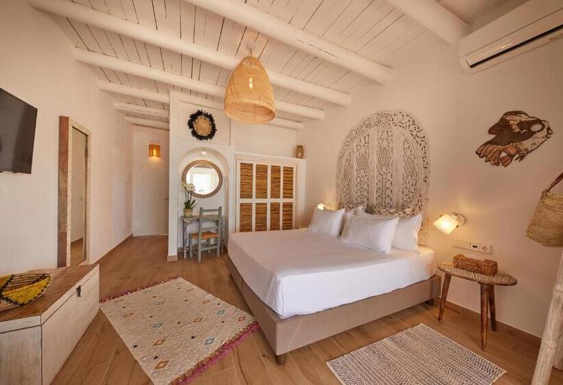 Люкс Deluxe Вид на Море, Petunia Ibiza, A Beaumier