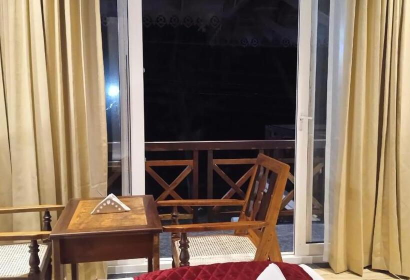 غرفة ديلوكس, Cherai Beach View Heritage