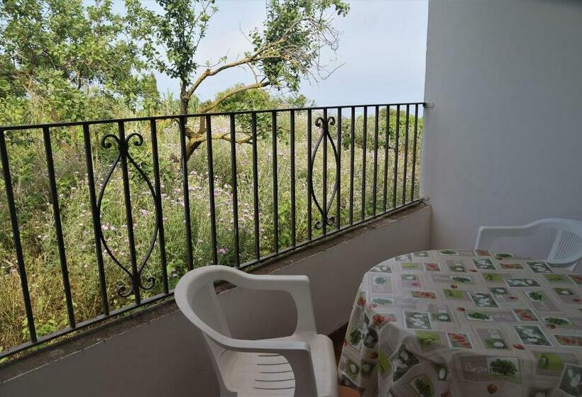 家庭间, Villa Damecuta B&b