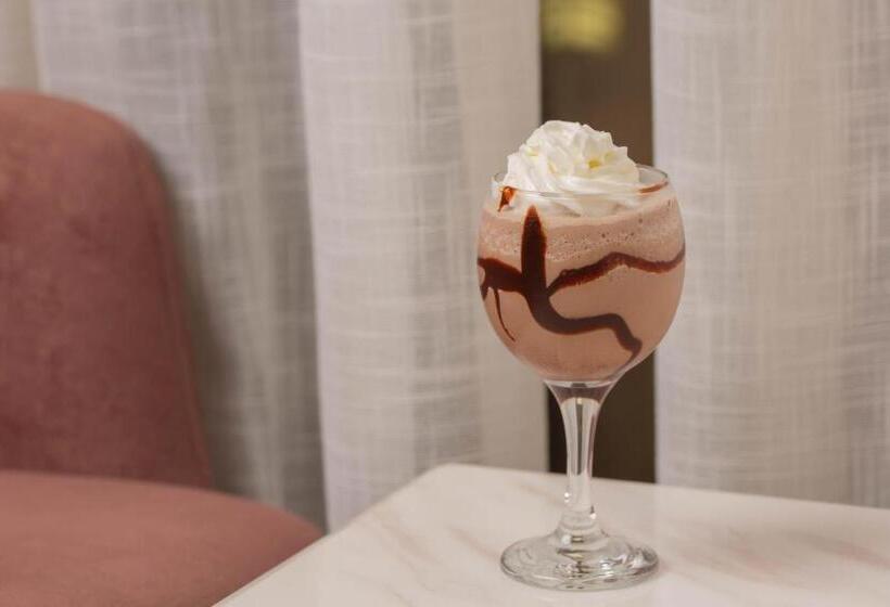 חדר אקונומי, فندق قوبا السويس